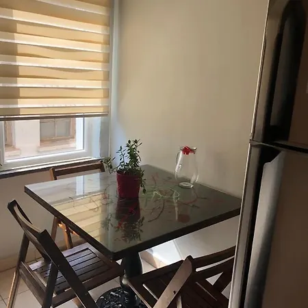 شقة Kaleici Muhtesem Konum Genis Balkonlu Mutfakli *